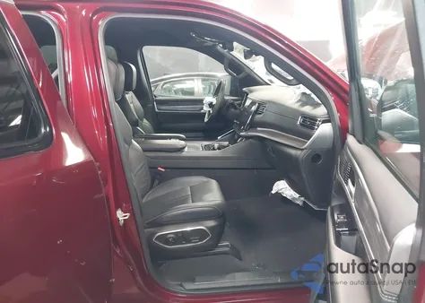 2024 Jeep Wagoneer Series Ii 4X4 from USA, damaged, VIN 1C4SJVBP6RS154338